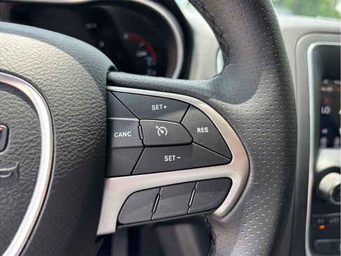 Used 2020 Dodge Durango SXT w/ 3rd Row Seating Group AWD/4WD image 21