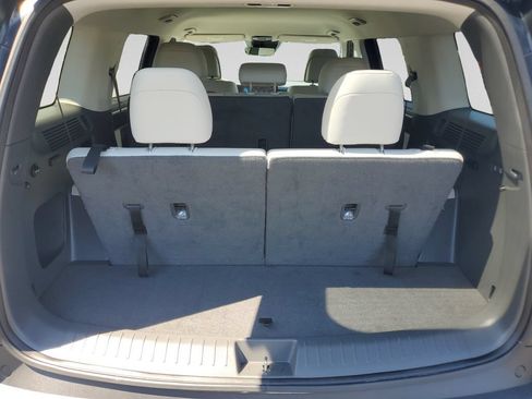 Used 2025 Hyundai Santa Fe SEL FWD image 30