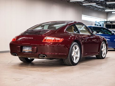 Used 2005 Porsche 911 Carrera RWD image 37