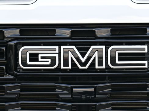 Used 2024 GMC Sierra 3500 Denali w/ Denali Reserve Package image 42