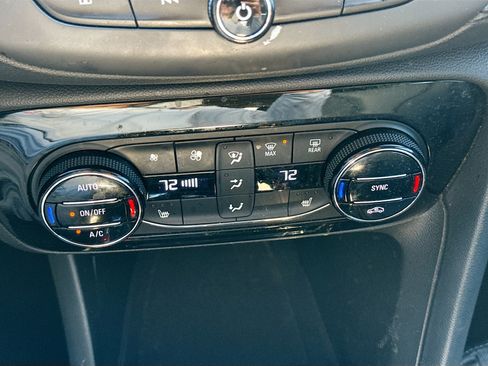 Used 2022 Buick Encore GX Select w/ Experience Buick Package AWD/4WD image 33