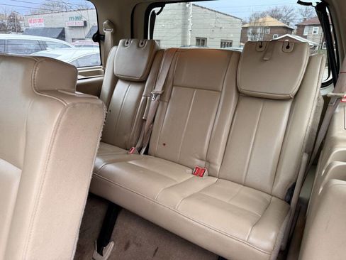 Used 2012 Ford Expedition XLT image 24