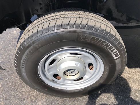 Used 2019 Ford F250 XL w/ Power Equipment Group AWD/4WD image 10
