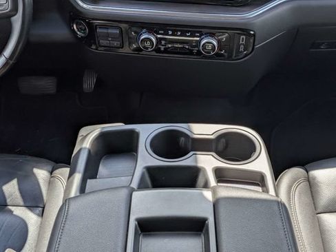Used 2025 GMC Sierra 1500 SLT RWD image 18