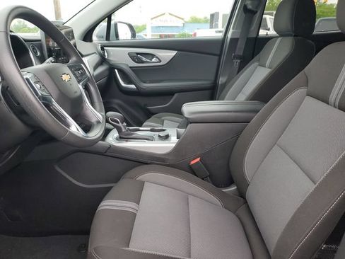 Used 2025 Chevrolet Blazer LT FWD image 15