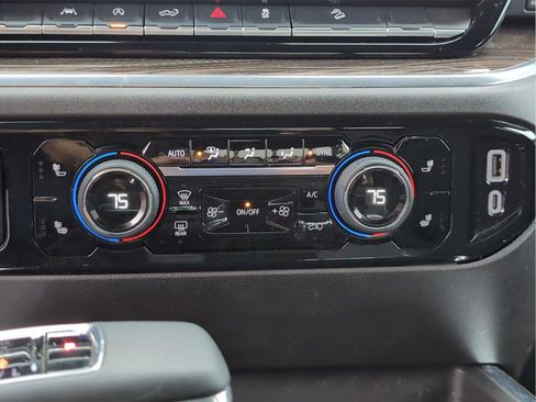 Used 2025 Chevrolet Silverado 1500 LT w/ Z71 Off-Road Package image 23