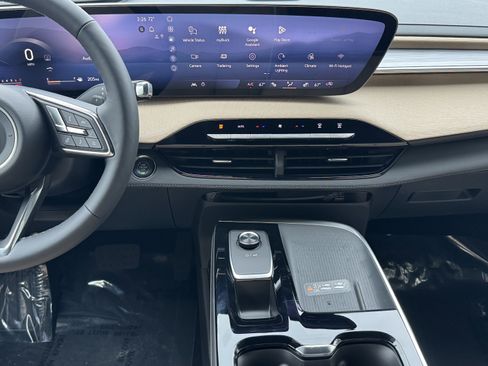 New 2026 Buick Enclave Preferred w/ Power Package FWD image 25