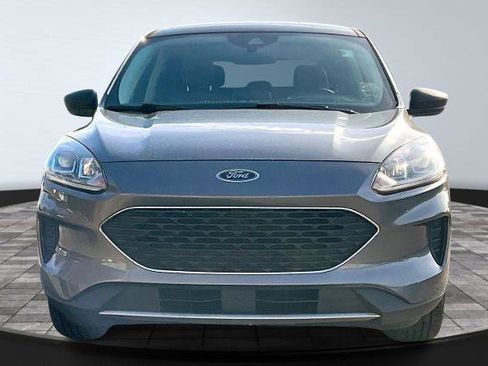 Certified 2022 Ford Escape SE image 3