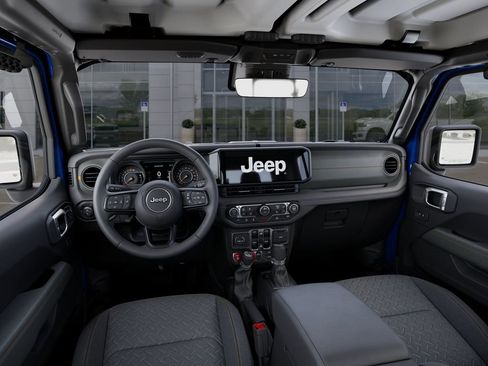 New 2025 Jeep Gladiator Mojave w/ Convenience Group image 14