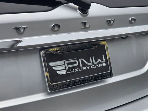 Used 2017 Volvo XC60 T5 Inscription w/ Preferred Option Package AWD/4WD image 13