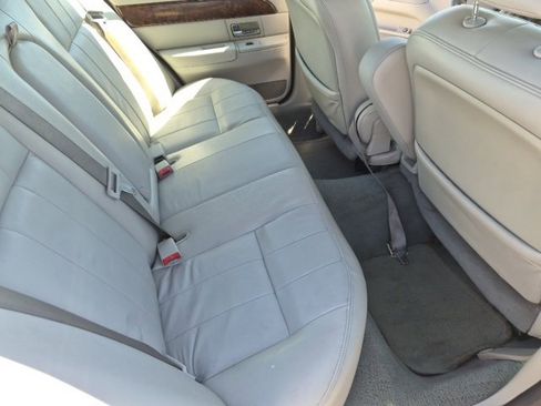 Used 2005 Mercury Grand Marquis LS image 11