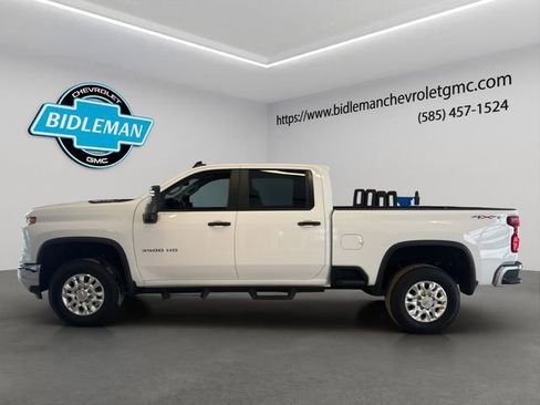 Used 2024 Chevrolet Silverado 3500 W/T w/ WT Convenience Package image 4