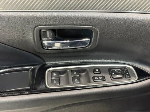 Used 2019 Mitsubishi Outlander SEL image 13