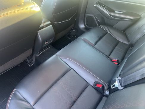 Used 2024 Nissan Altima 2.5 SR w/ SR Premium Package image 13