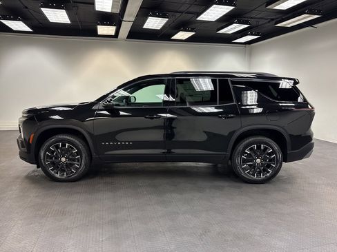 New 2026 Chevrolet Traverse LT w/ Sun and Wheel Package image 2