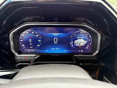 New 2026 Chevrolet Silverado 1500 LTZ w/ Z71 Off-Road Package image 50