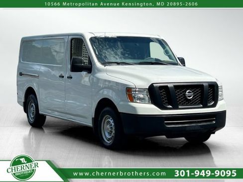 Used 2020 Nissan NV 2500 S RWD image 1