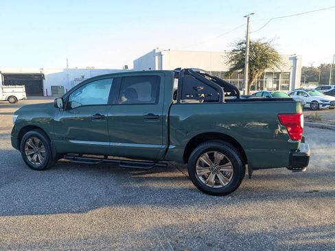 Used 2024 Nissan Titan SV w/ SV Bronze Edition Package RWD image 7