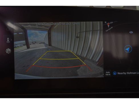 New 2025 Hyundai Elantra Limited image 71