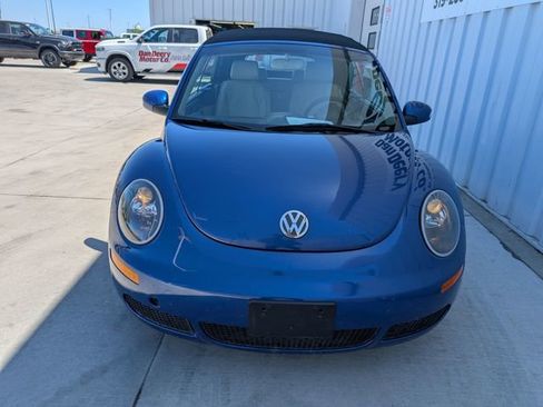 Used 2007 Volkswagen Beetle Convertible w/ Package 1 FWD image 18