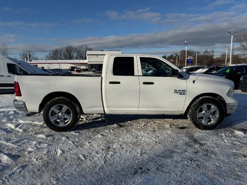 Used 2019 RAM 1500 ST w/ SXT Plus Group image 6