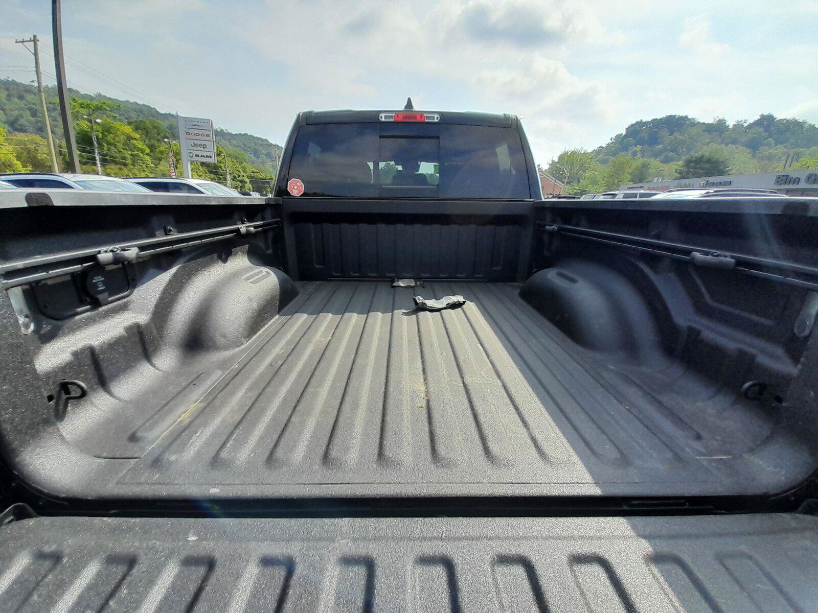 Used 2025 RAM 1500 Warlock AWD/4WD image 52