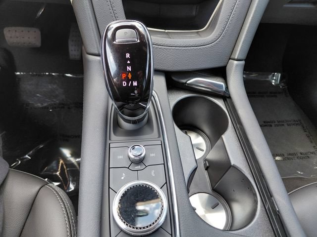 Certified 2026 Cadillac XT5 Luxury FWD image 15