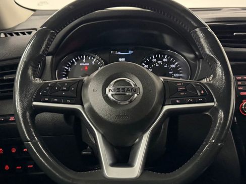Used 2017 Nissan Rogue SL w/ SL Premium Package AWD/4WD image 16