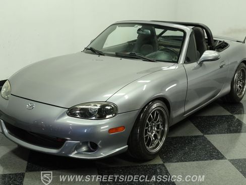 Used 2004 MAZDA MX-5 Miata MAZDASPEED RWD image 18