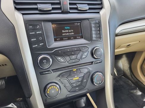 Used 2013 Ford Fusion SE image 20