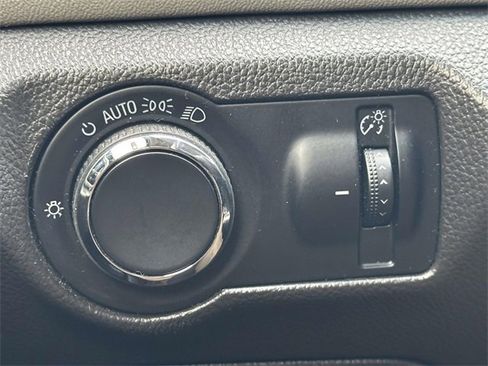 Used 2012 Chevrolet Cruze LS w/ Connectivity Package image 32