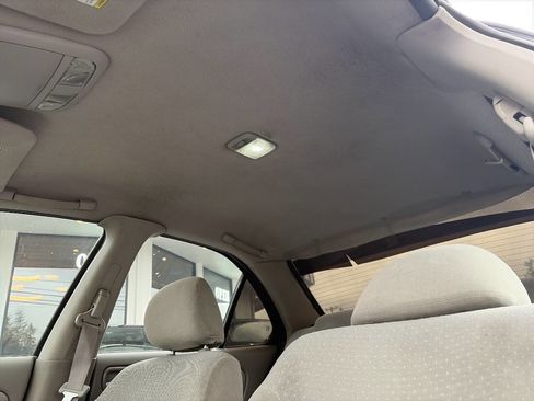 Used 2002 Nissan Sentra SE-R image 20