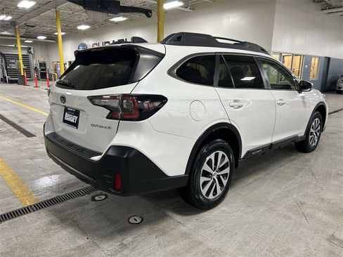 Certified 2022 Subaru Outback Premium w/ Popular Package #1 image 8