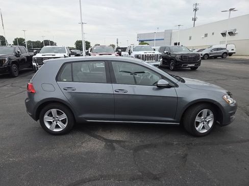Used 2017 Volkswagen Golf Wolfsburg Edition FWD image 23