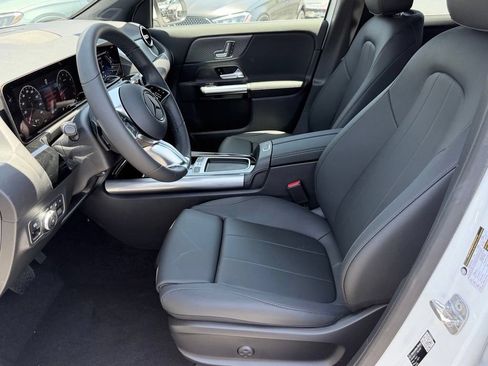 New 2026 Mercedes-Benz GLA 250 image 17