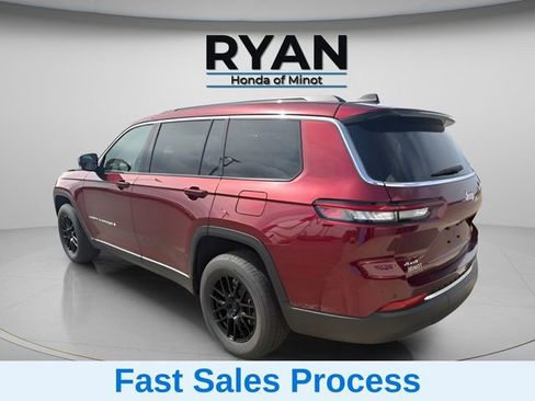 Used 2024 Jeep Grand Cherokee L Limited w/ Trailer Tow Package AWD/4WD image 6