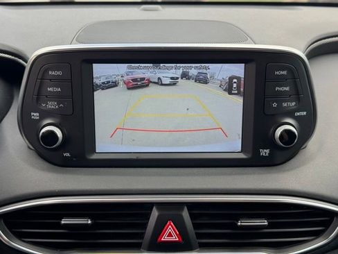 Used 2019 Hyundai Santa Fe SEL w/ Cargo Package image 18