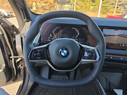 Used 2025 BMW X3 xDrive30i w/ Convenience Package image 29