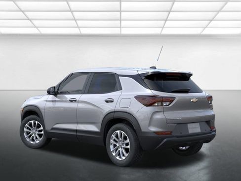 New 2026 Chevrolet TrailBlazer LS w/ LS Convenience Package FWD image 4