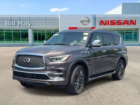 Used 2024 INFINITI QX80 Sensory w/ Cargo Package AWD/4WD image 2