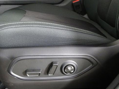 New 2025 Jeep Grand Cherokee Laredo image 19