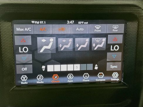 Used 2018 Jeep Wrangler Sport AWD/4WD image 18