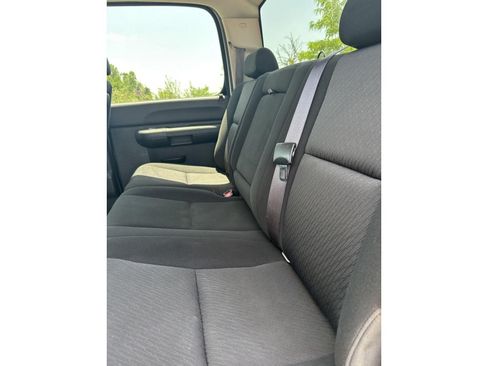 Used 2014 Chevrolet Silverado 2500 LT AWD/4WD image 18