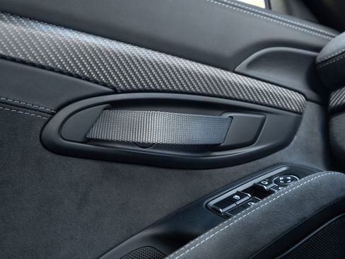 Certified 2024 Porsche 718 Cayman GT4 RS RWD image 18