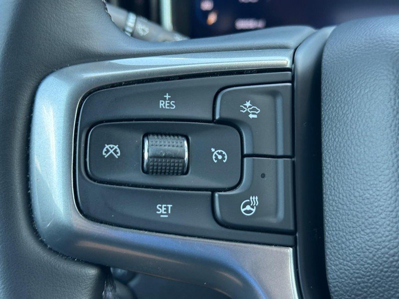 Used 2026 Chevrolet Silverado 1500 RST AWD/4WD image 13