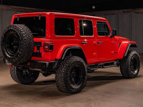 Used 2024 Jeep Wrangler Unlimited Rubicon image 10