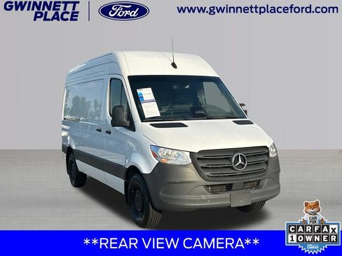 Used 2025 Mercedes-Benz Sprinter 2500 image 3