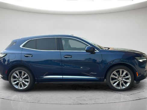 Used 2023 Buick Envision Avenir FWD image 3