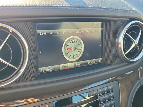 Used 2014 Mercedes-Benz SL 550 SL 550 w/ Sport Wheel Package image 22