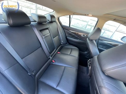 Used 2019 INFINITI Q50 Luxe image 40